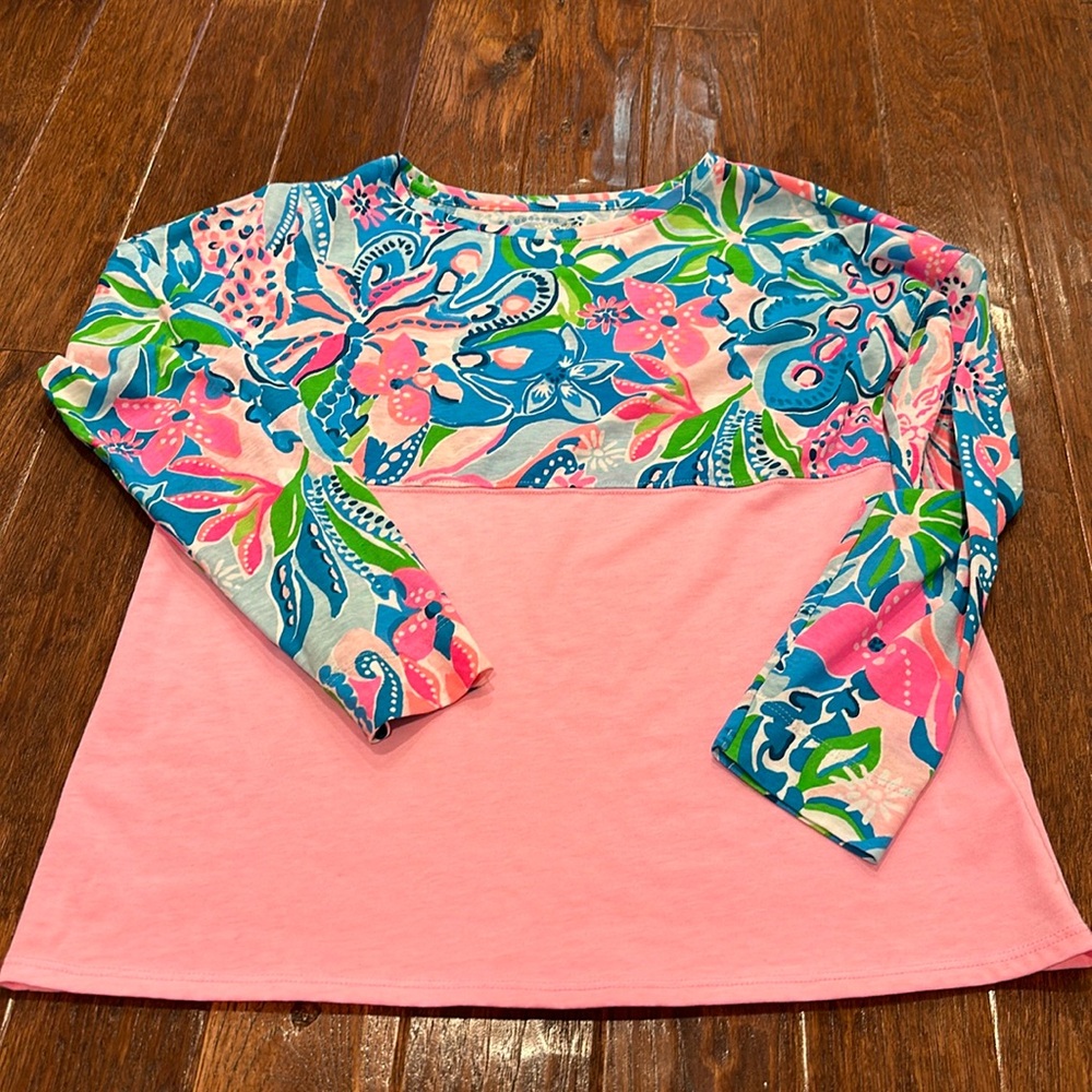 EUC Lilly Pulitzer Girls Mini Finn Top